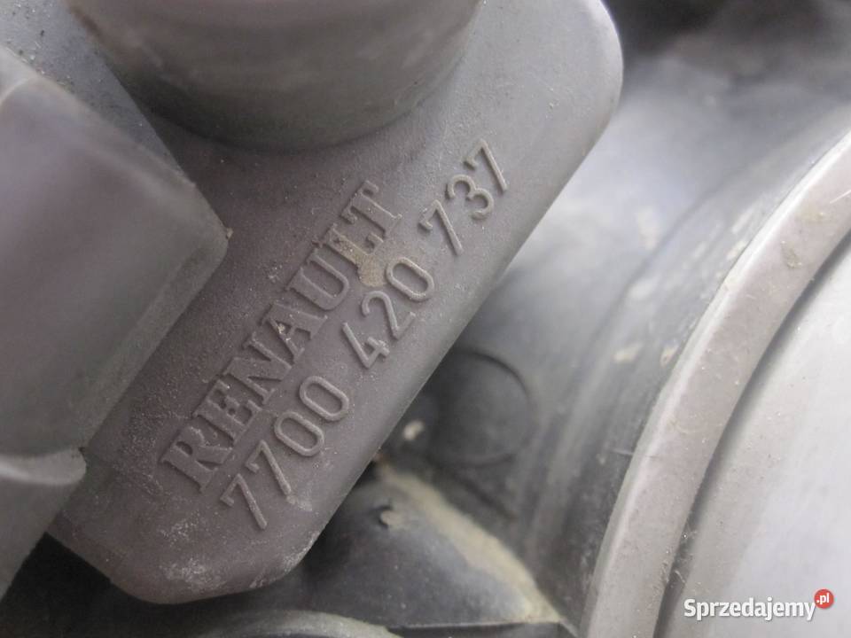 PATHFINDER III R51 lampa prawa przód 26010EB55A prawe