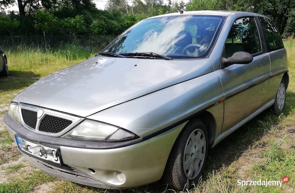 Lancia ypsilon 1999