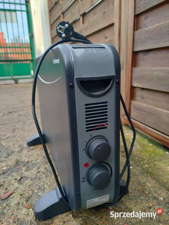 Grzejnik konwektorowy Duraterm JHY01 czarny Warszawa