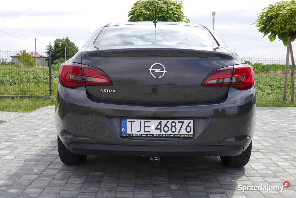 Opel astra 2016 Polski salon 16 benzyna 1600cm3 Kraków