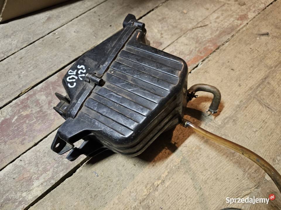 Honda CBR 125 jc 34 airbox obudowa filtra Jelenia Góra
