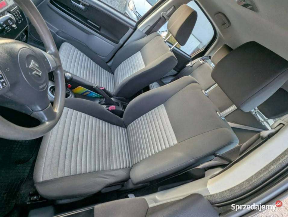 Suzuki SX4 4X4 16 benzyna HAK auto na ryby I czarny Kamienna Góra