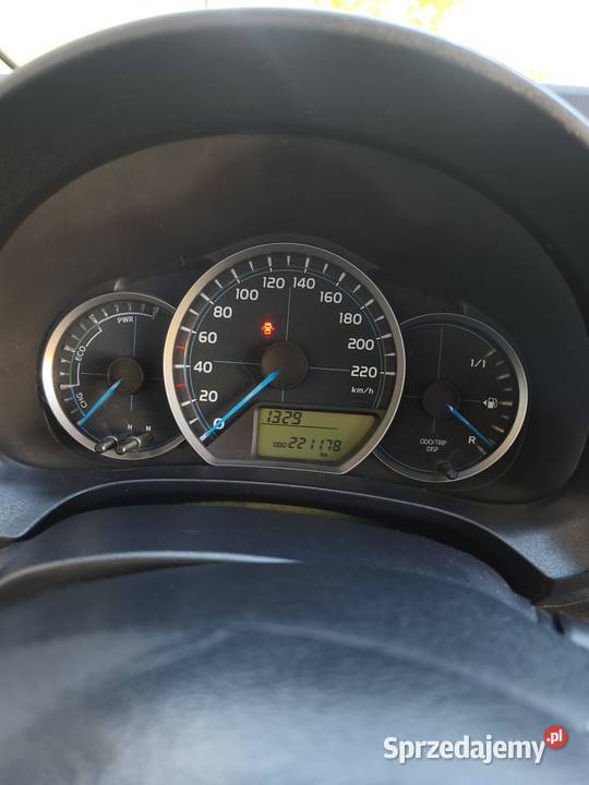 Toyota Yaris 15 Hybryda Automat Kamera 2 kpl mazowieckie Warszawa sprzedam