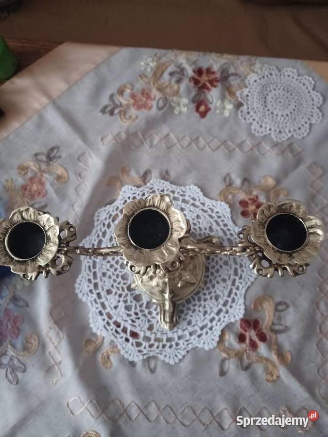 Piękny masywny mosiężny świecznik Poznań