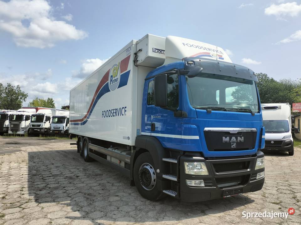 MAN TGS 26320 6x2 CHŁODNIA KONTENER IZOTERMA klimatyzacja Częstochowa