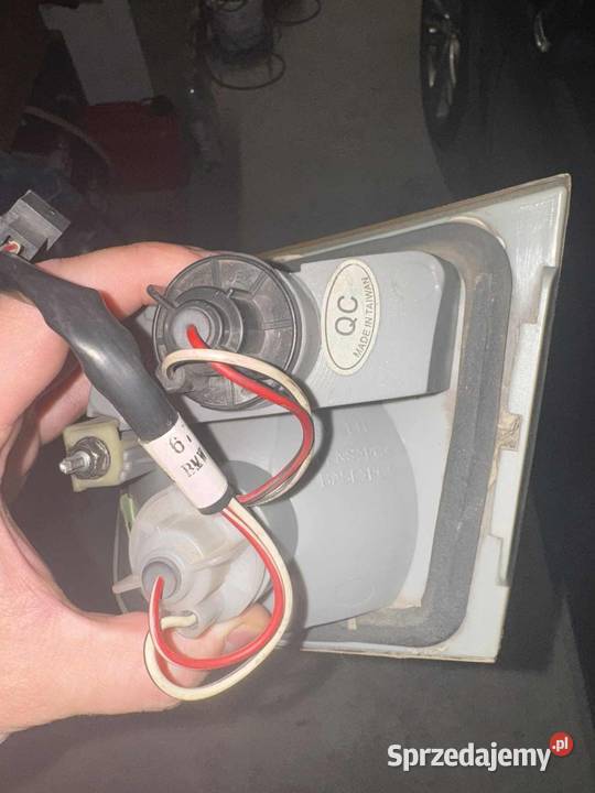 Lampa klapa tył BMW e46 Kłomnice