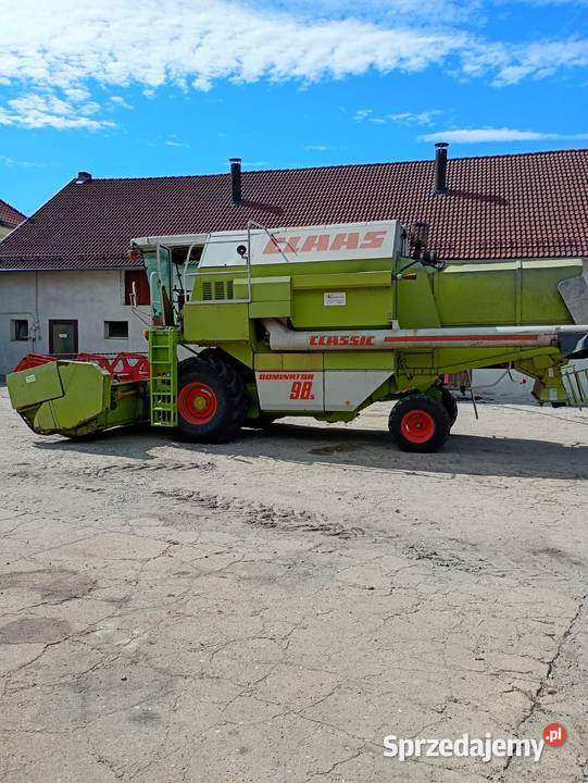 Kombajn zbożowy Claas Dominator 98 Krasik sprzedam
