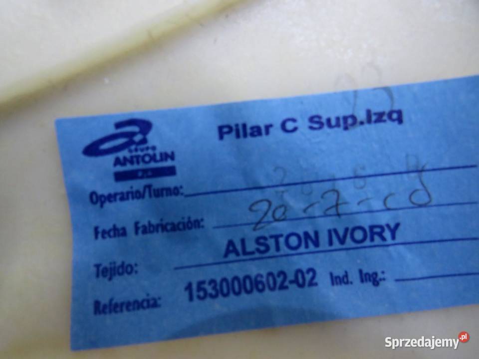 OSŁONA SŁUPKA LEWY TYŁ ALCANTARA JAGUAR XJ X351 osobowe