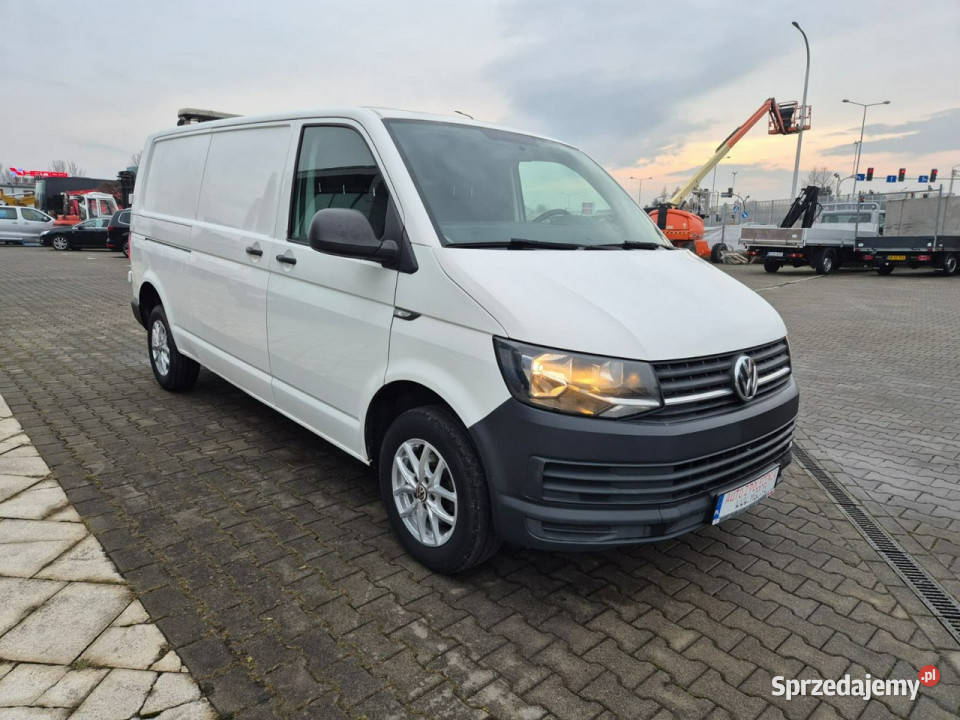 Volkswagen Transporter Volkswagen T6 20 TDI LONG