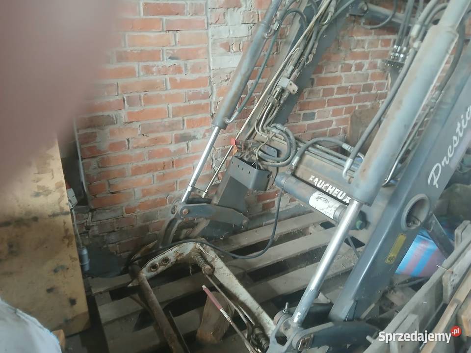 Ładowacz Faucheux czołowy Szymanowo sprzedam