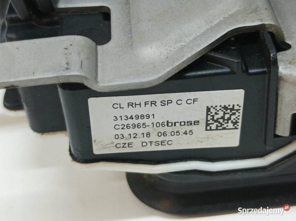 ZAMEK DRZWI PRAWY PRZÓD EU 31349891 Volvo V60 II Zamki, wkładki i kluczyki