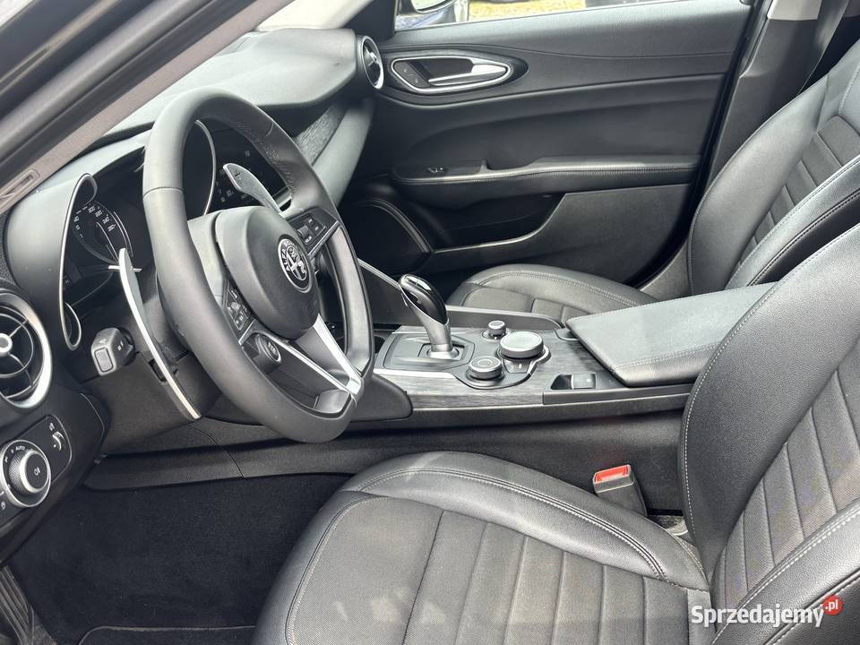 Alfa Romeo Giulia Gwarancja Paniówki sprzedam