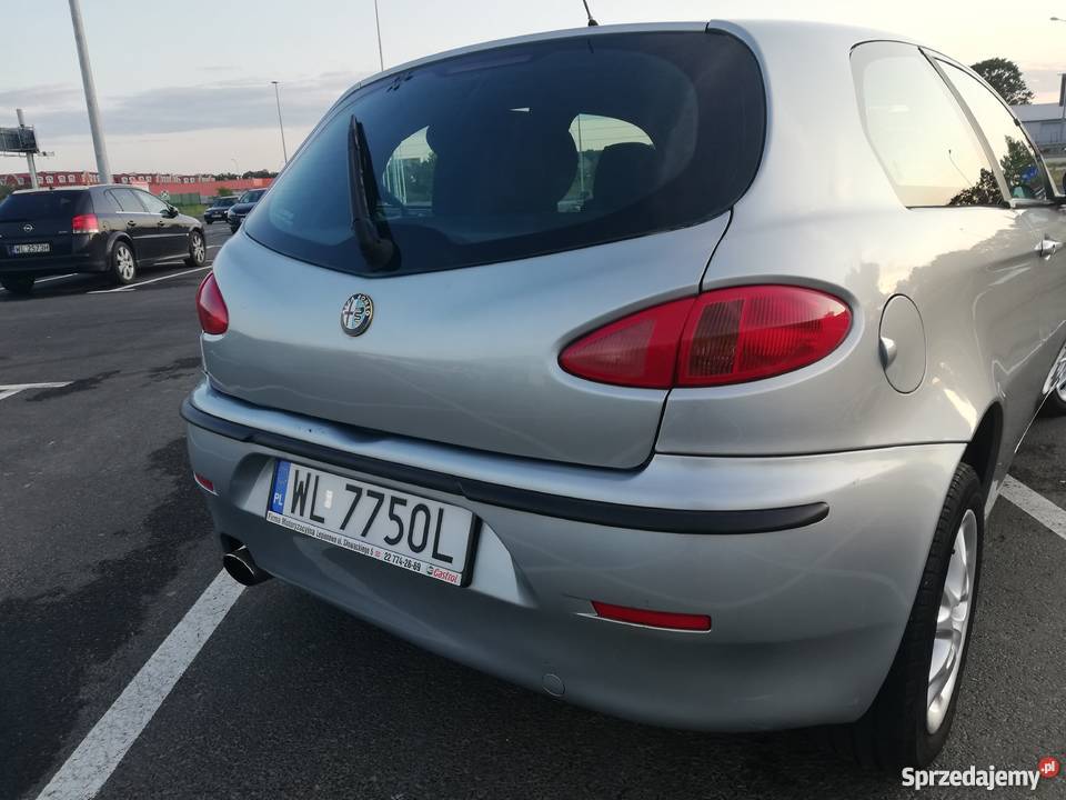 Alfa Romeo 147 20 16v benzyna automat radio Warszawa sprzedam