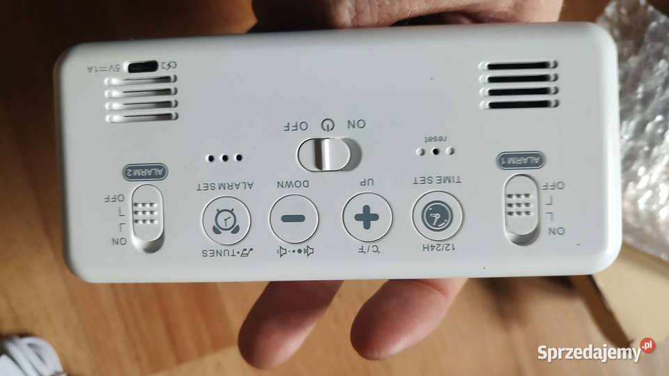 cyfrowy zegar led z termometrem i budzikiem Książ Wielkopolski
