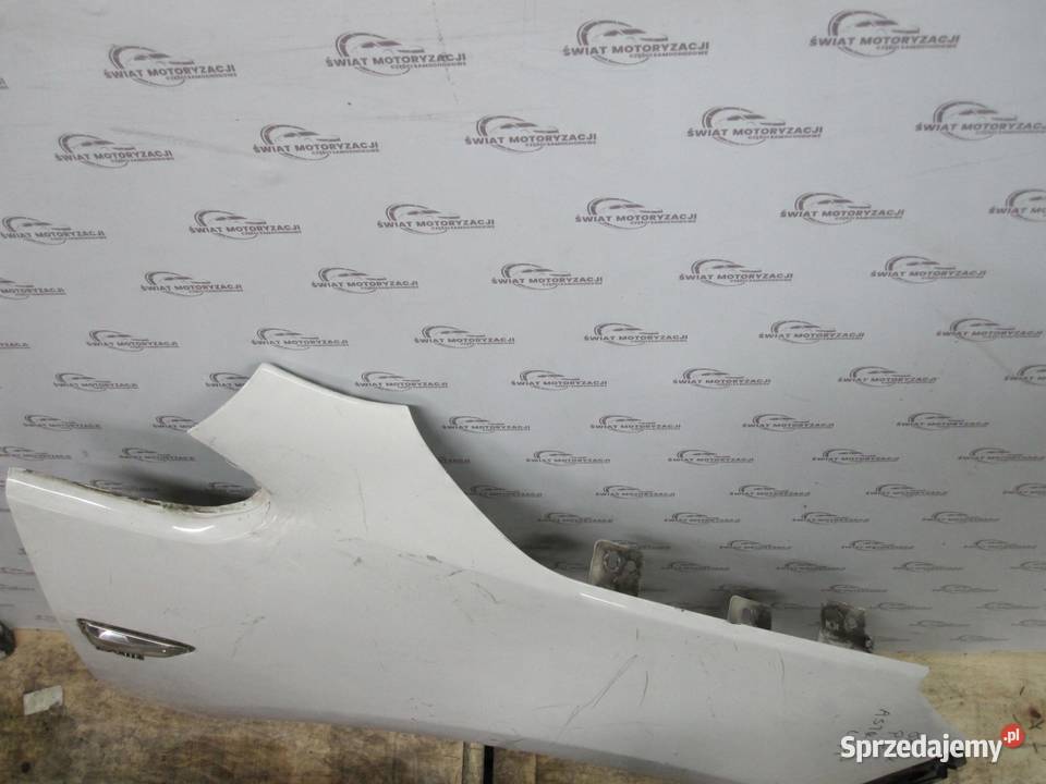 OPEL ASTRA J LIFT 14r błotnik prawy przód