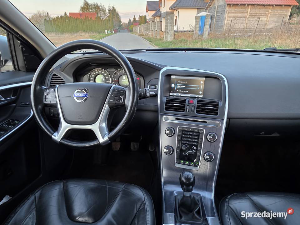 Volvo XC60 20D3 Manual full bezwypadkowy podgrzewane fotele Lublin