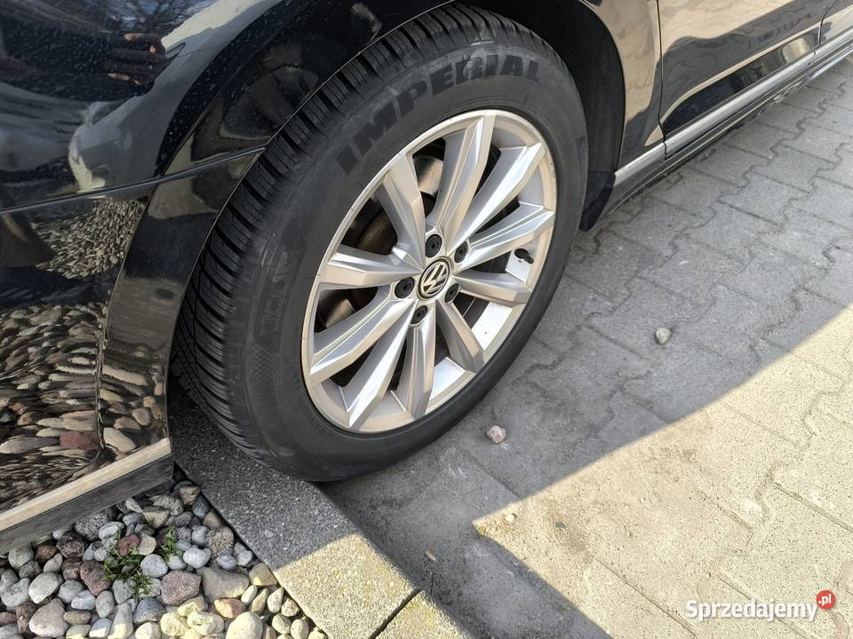 Volkswagen Passat B8 kombi 20 TDI 2015 DSG czarny Warszawa
