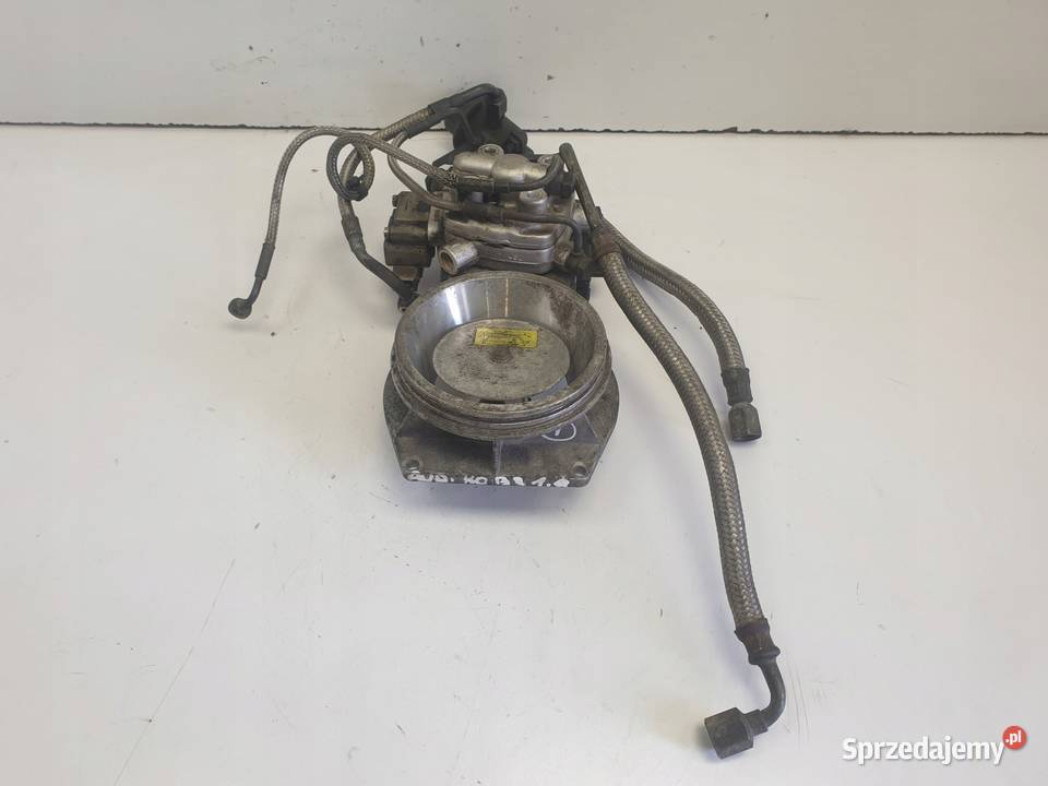 AUDI 80 B3 18 i ROZDZIELACZ PALIWA 0438121011 sprzedam