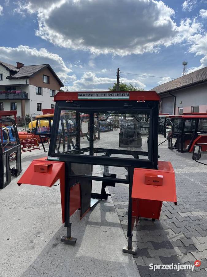 KABINA CIĄGNIKOWA DO MF255 Z BŁOTNIKAMI URSUS Grójec