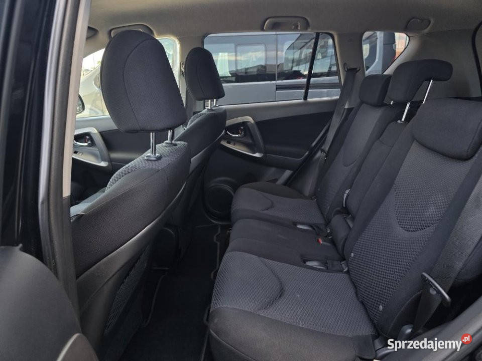 Toyota RAV 4 2011r Klimatyzacja LED tempomat Hak 158KM Poznań