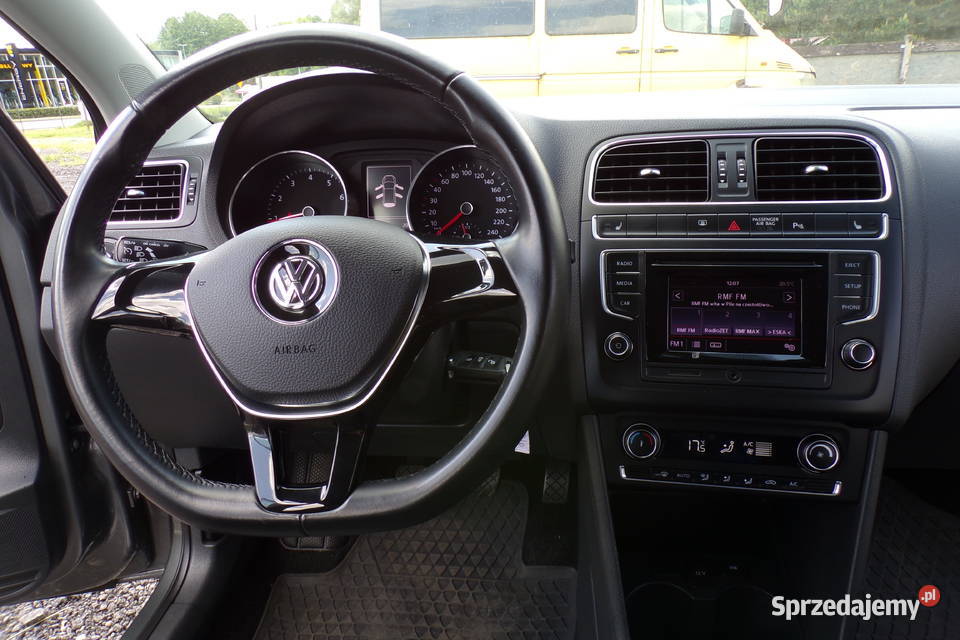 Volkswagen Polo V 10 Benz75 Super Stan Klima immobilizer Piła sprzedam