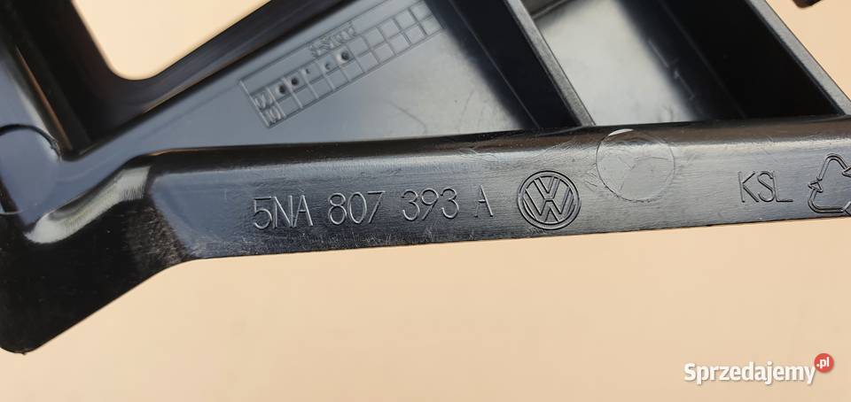 VW TIGUAN 5NA ŚLIZG ZDERZAKA LEWY TYŁ 5NA807393E Karoseria sprzedam