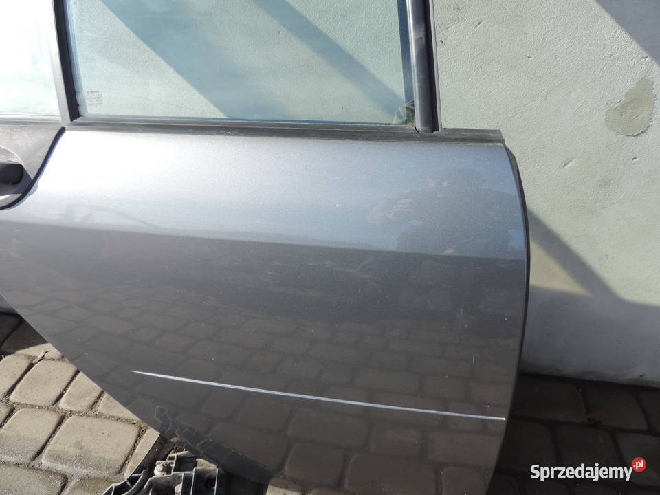 DRZWI PRAWY TYŁ SMART FORFOUR 453 EB4 EAC Nowy Sącz