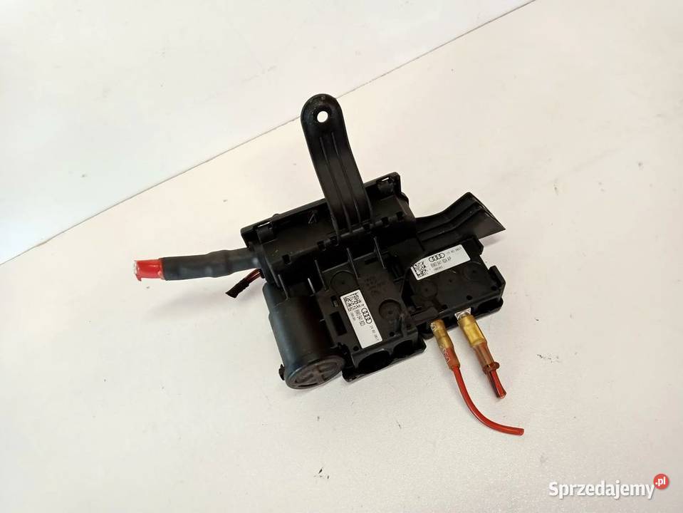 ROZDZIELACZ PRĄDU AUDI A4 B9 8W0941824AP