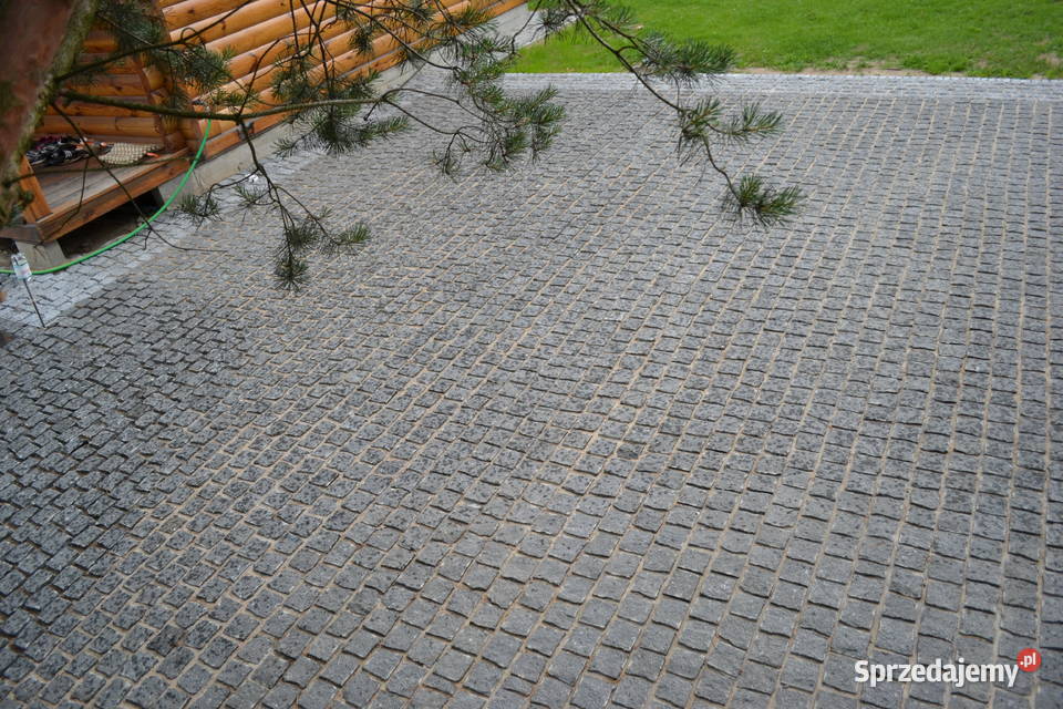 Kostka Granitowa CZARNA łupana na podjazdy drogi Kraków