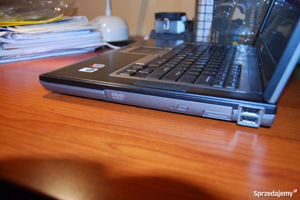 DELL D830 T7500 2Gb RAM 80GB HDD