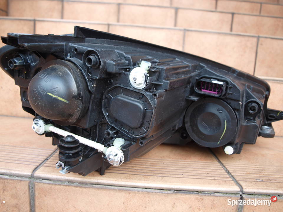 VW Golf VII 7 lampa lewa przód zwykła 2017 2020r Lampy przednie Kalisz