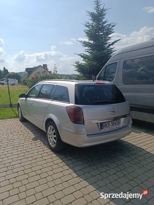 Opel Astra H 19 CDTI 120 1900cm3