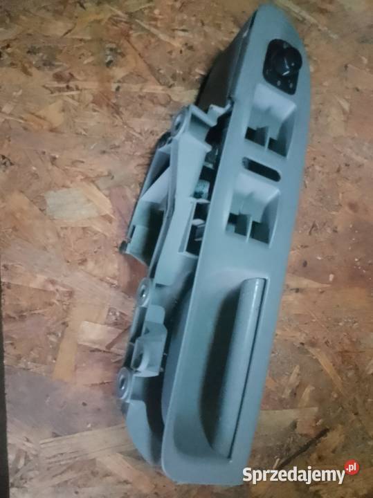 Jasna rączka drzwi kierowcy VW Passat B6 Cewice