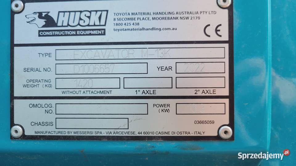 Minikoparka TOYOTA Huski MESSERSI M13K Gąsiennice Zaklików