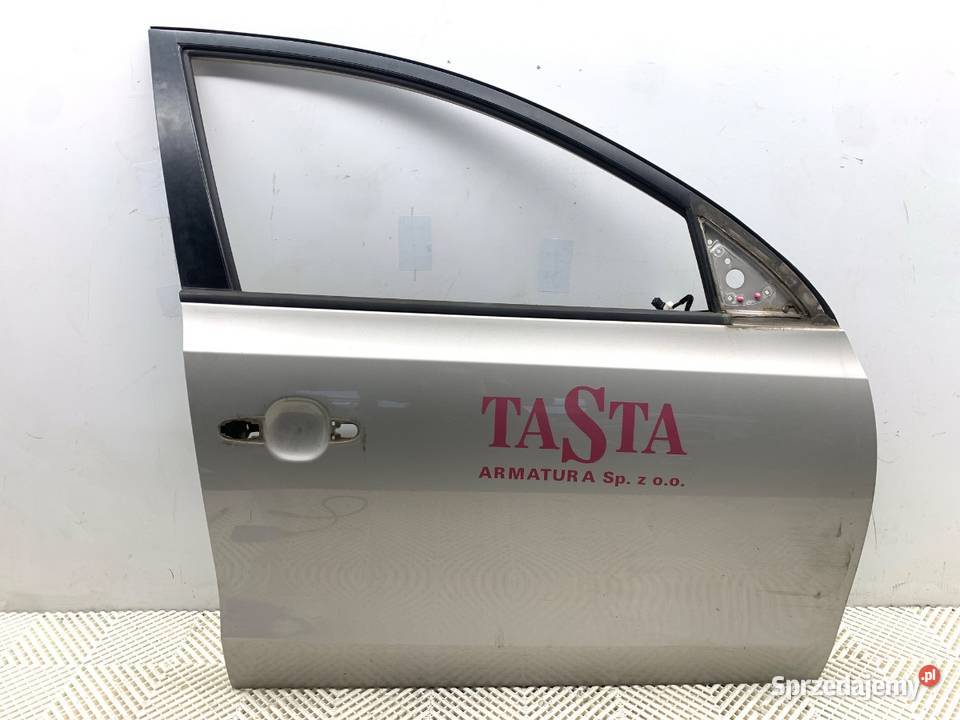 DRZWI PRAWY PRZÓD HYUNDAI i30 Kombi 0712 Drzwi