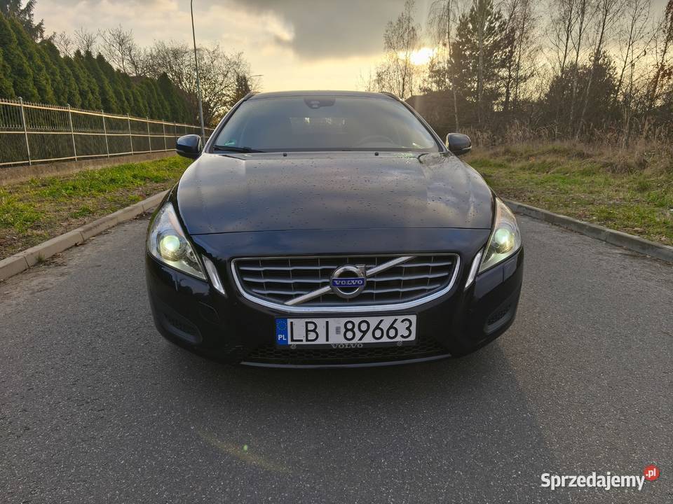 Volvo V60 2011 20 diesel 163 automatyczna Biała Podlaska