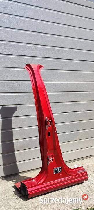 SUZUKI SWIFT MK8 SŁUPEK PRAWY ZWP osobowe