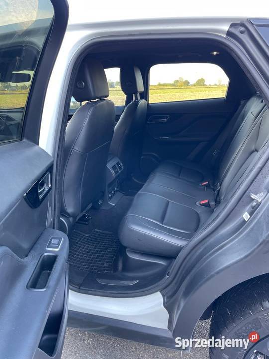 Jaguar FPace 25T 20i 250 AWD Prestige Serwis ASO kurtyny powietrzne sprzedam