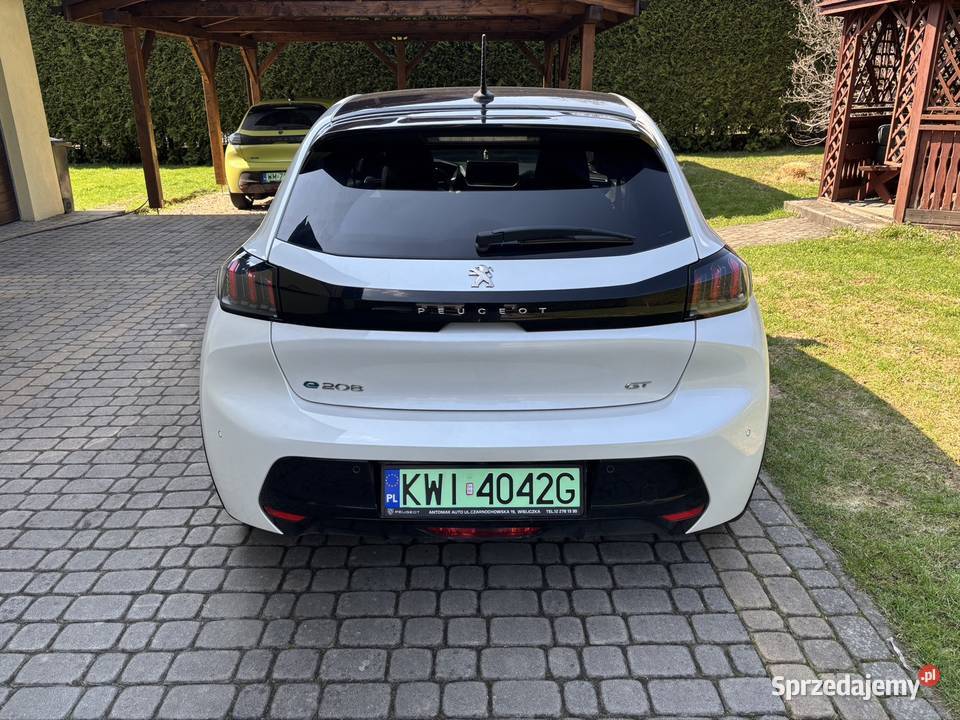 Peugeot e208 2022 54000 Rok produkcji 2022