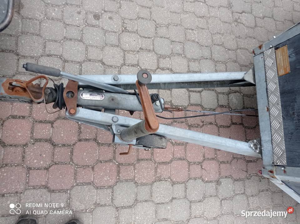 Przyczepa na 2 konie Westwalia 2000 dmc