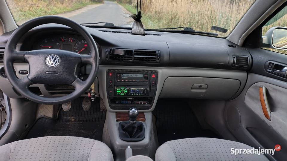 Volkswagen Passat B5 19 TDI welurowa tapicerka