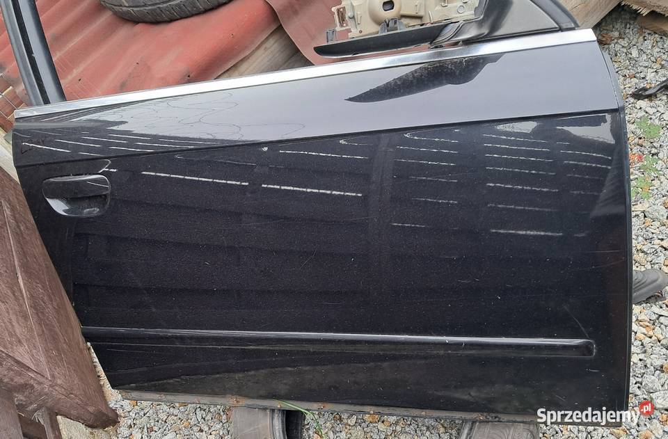 AUDI A4 S4 B7 DRZWI PRAWE LZ9Y osobowe
