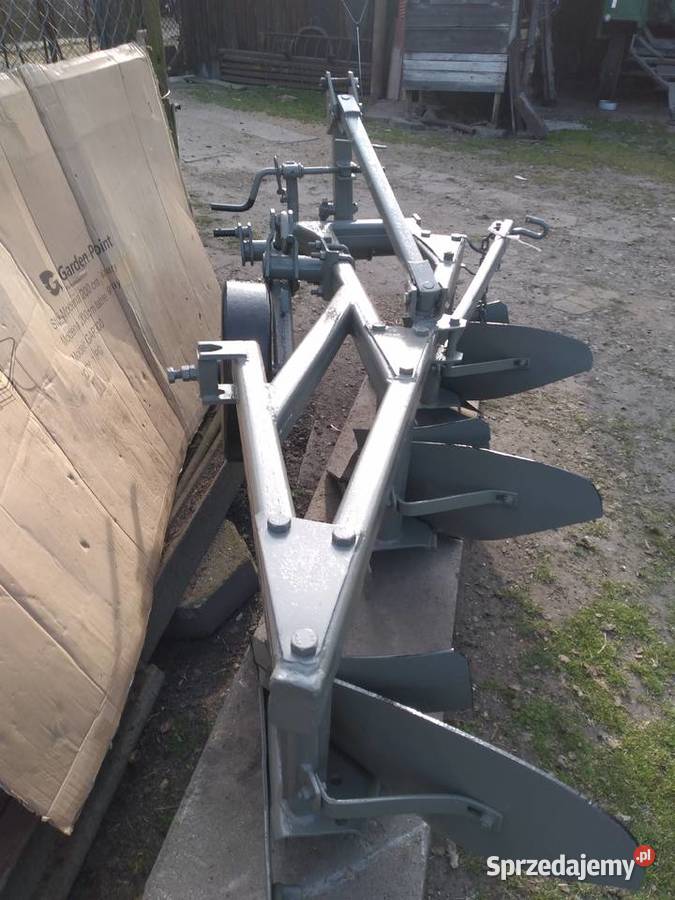 Pług 3 skibowy