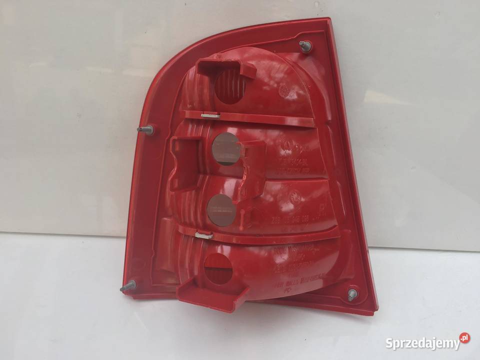 SKODA OCTAVIA 1 PRAWA LAMPA TYŁ HB Ostroróg sprzedam