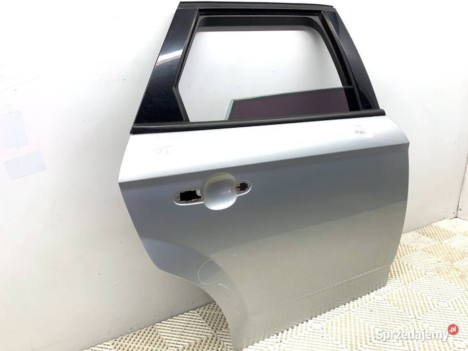 DRZWI PRAWY TYŁ FORD MONDEO MK4 Kombi 0715