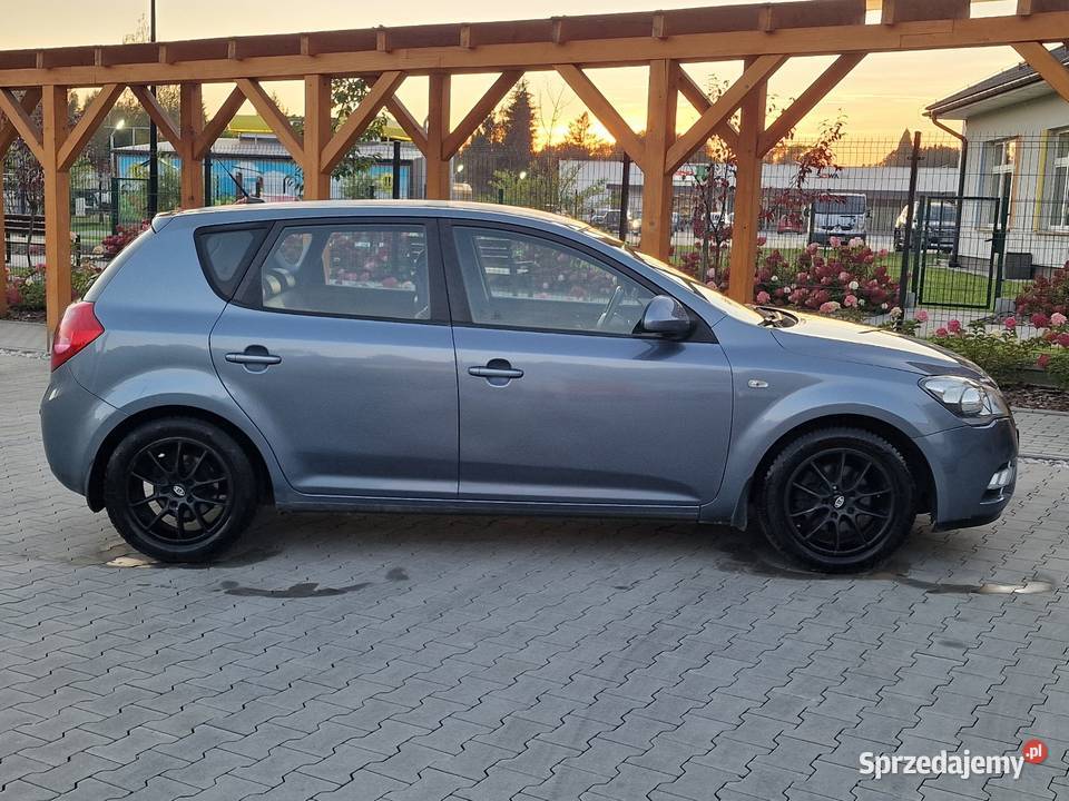 Kia Ceed 16 BenzLPG Klimatyzacja Ryglice
