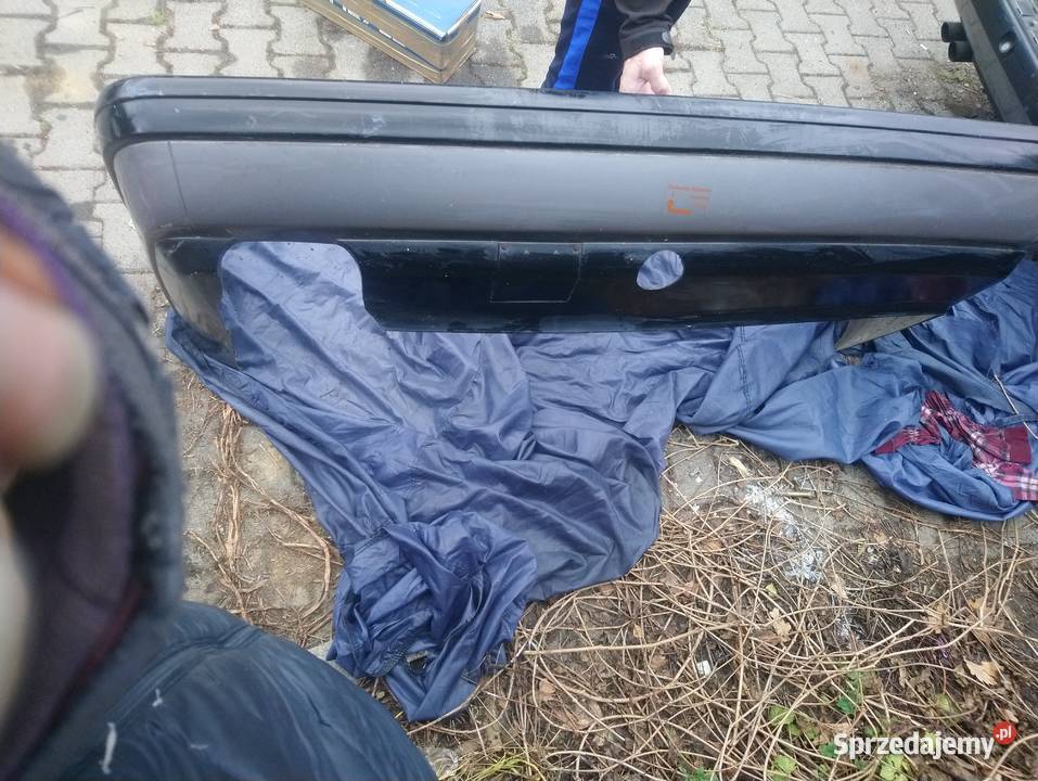 Bmw e32 zderzak tył granit Silber metalic osobowe Zderzaki Mikołów