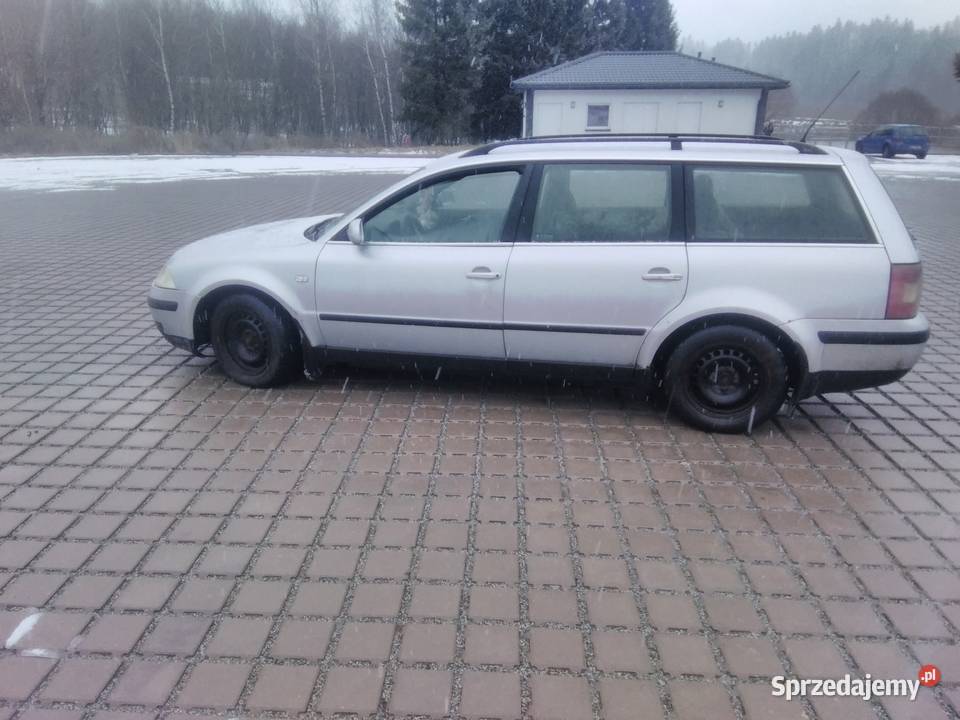Sprzedam VW passat B5 fl 19 TDI 6 biegowy lakier metallic sprzedam