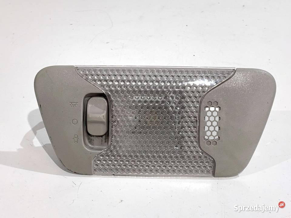 LAMPA SUFITOWA TOYOTA AYGO II 812600H010