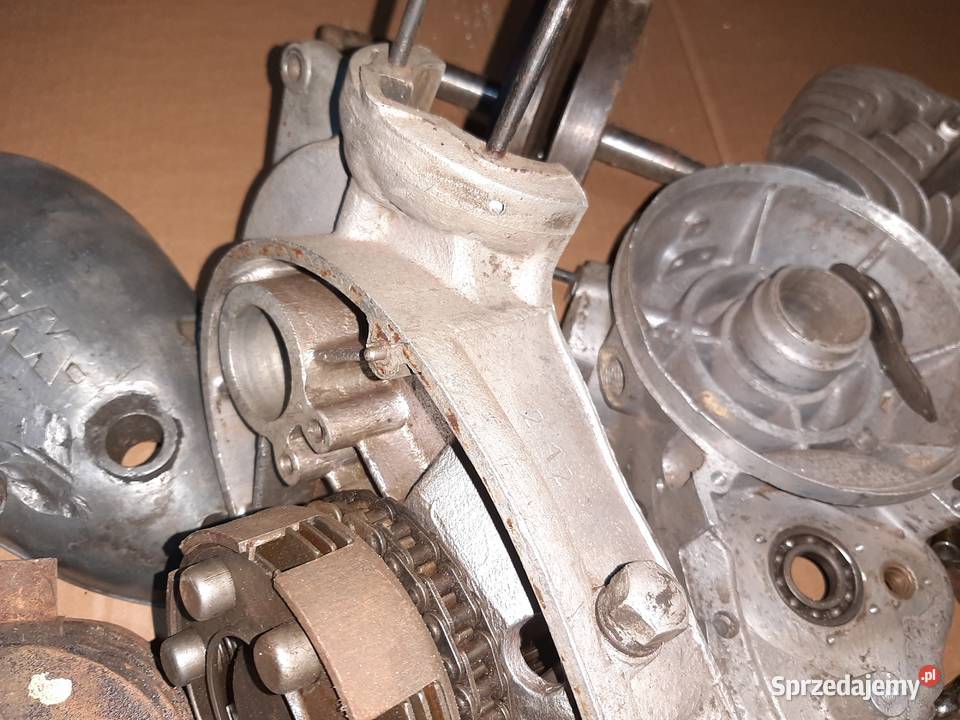 WFM 125 silnik starsza wersja